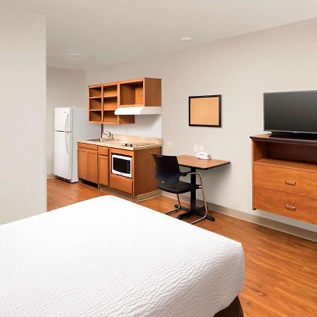 Woodspring Suites Merrillville Exterior photo